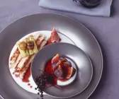 Fasanenbrustfilet mit Feigen, Kastanien und Schwarzwurzeln
