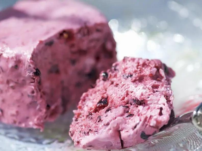 Beeren-Joghurt-Sorbet