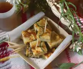 Gemüsetortilla mit Zucchini und Pilzen