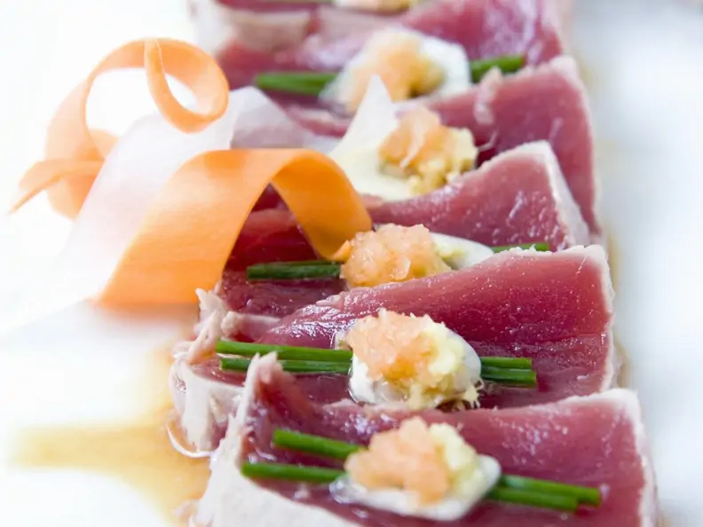 Sashimi vom Thunfisch