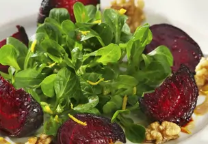 Feldsalat mit Roter Bete