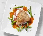 Cordon bleu mit Thai-Spargel