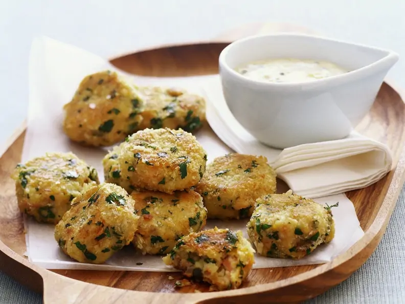 Lachsfrikadellen mit Remoulade