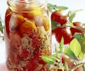 Tomaten in Essig-Marinade