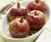 Pikante Bratapfel mit Fleisch gefüllt