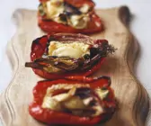 Gebackene Paprika mit Ziegenkäse