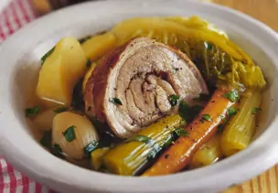 Französischer Eintopf mit Schweinebauch (Pot au feu)