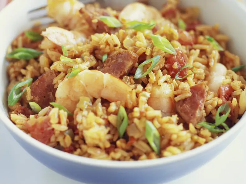 Reispfanne auf kreolische Art (Jambalaya)