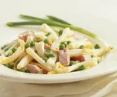 Klassischer Nudelsalat