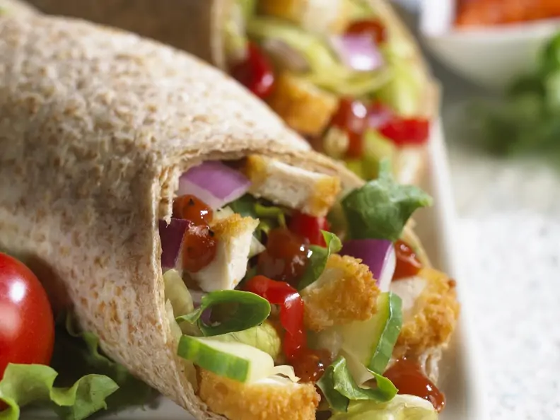 Hähnchenwrap mit Gemüse