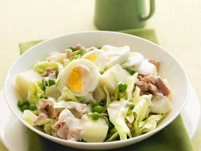 Thunfischsalat mit Ei