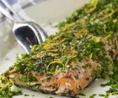 Lachsfilet mit Zitrone