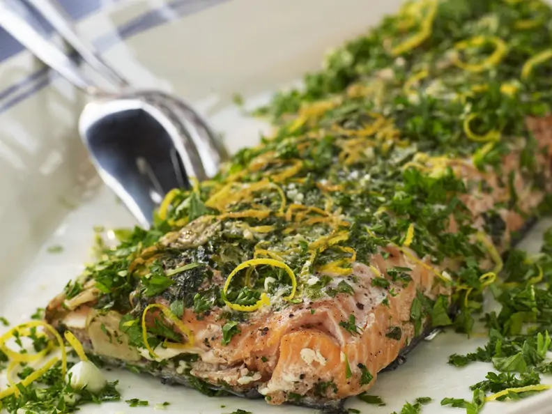 Lachsfilet mit Zitrone
