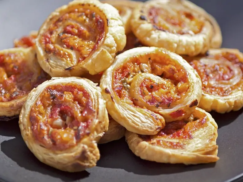 Pizza-Schnecken mit Gemüse