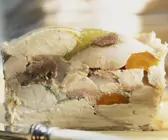 Terrine mit Hühnchen und Gemüse