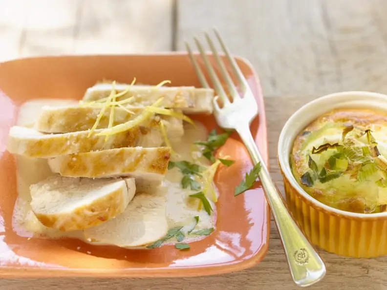 Zitroniges Hähnchen mit Porreeflan