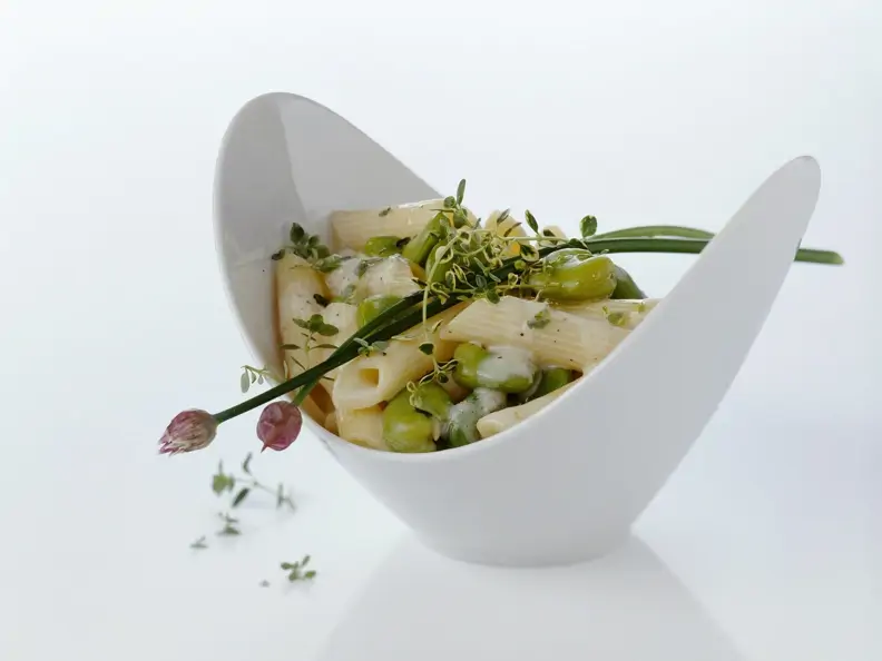 Pasta mit Saubohnen und Ricotta