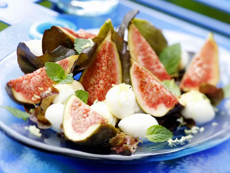 Feigen mit Mozzarella