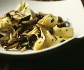 Pasta mit Waldpilzen