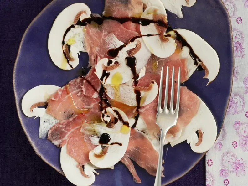 Kalbs-Carpacccio mit Pilzen