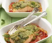 Gebratenes Lachsfilet mit Bärlauchkruste