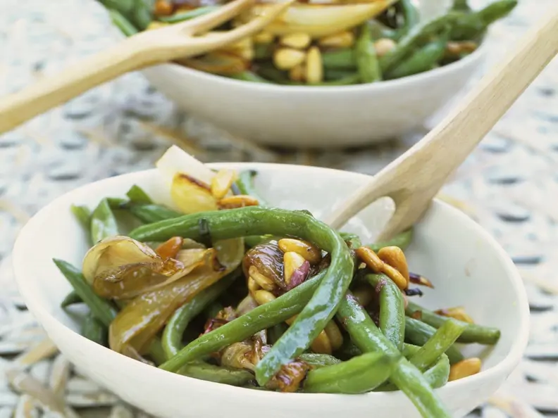 Brechbohnensalat mit Schalotten