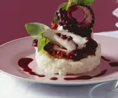 Oktopus in Rotwein geschmort