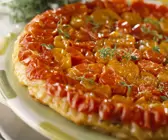 Pikante Tarte Tatin mit Tomaten