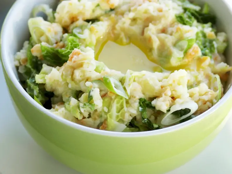 Kartoffelbrei mit Kohlgemüse