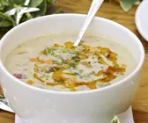 Kastaniensuppe mit Chiliöl