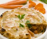 Pie mit Fleischfüllung