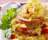 Kassler mit Apfel-Sauerkraut