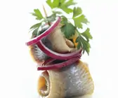 Rollmops mit Zwiebeln