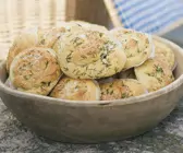 Käse-Dill-Semmeln