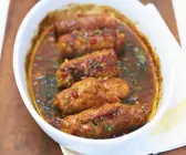 Kleine Kürbis-Kalbsrouladen mit Amaretti