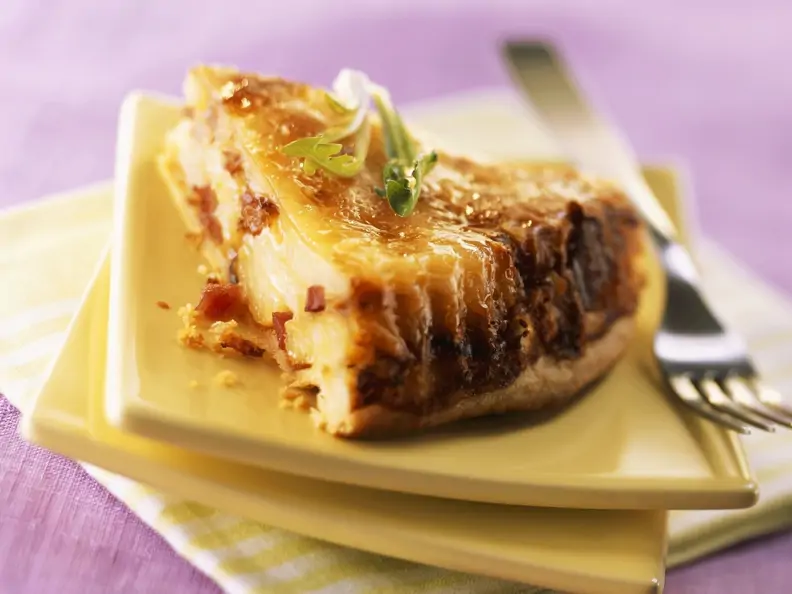 Kartoffel-Käse-Quiche mit Speck