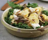 Kartoffelsalat mit Austernpilzen und Rauke