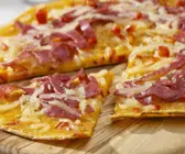 Pfannkuchen mit Pizzabelag