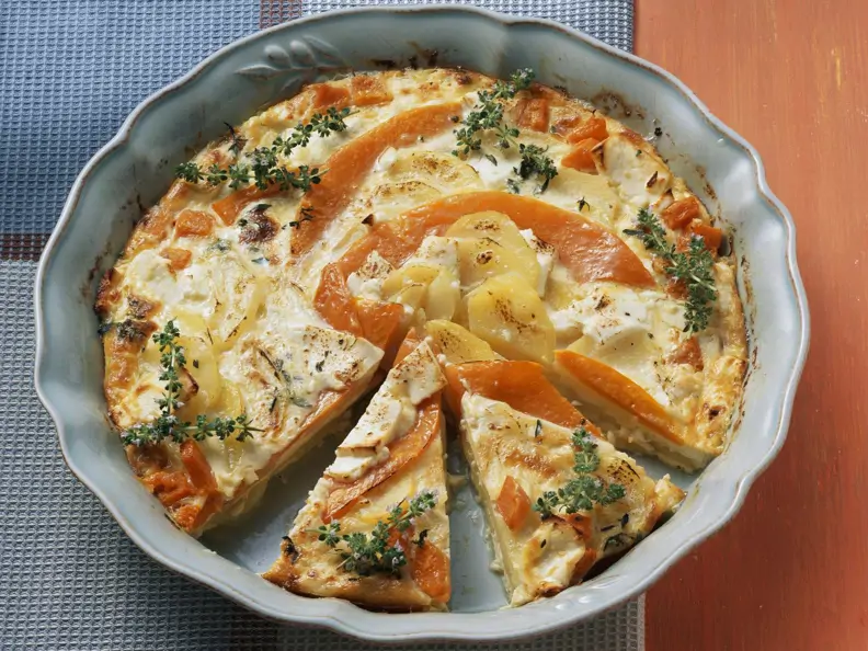 Kartoffelgratin mit Kürbis und Feta