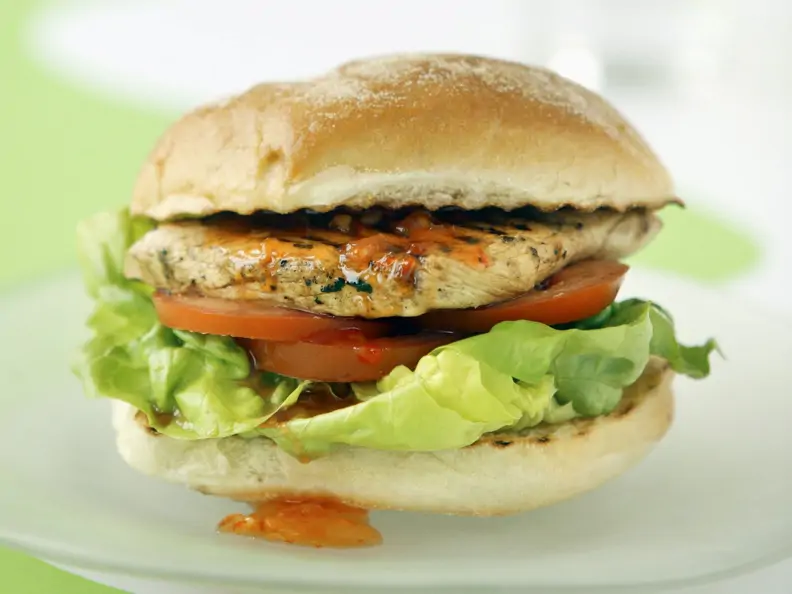 Burger mit Hähnchen