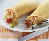 Pfannkuchen mit Gemüse und Sauerkraut
