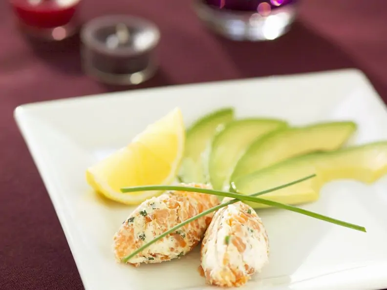 Lachs-Frischkäse und Avocado