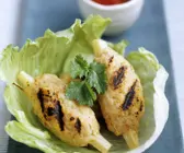 Shrimpsspieße am Zuckerrohr auf vietnamesische Art