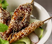 Sesam-Hähnchen am Spieß