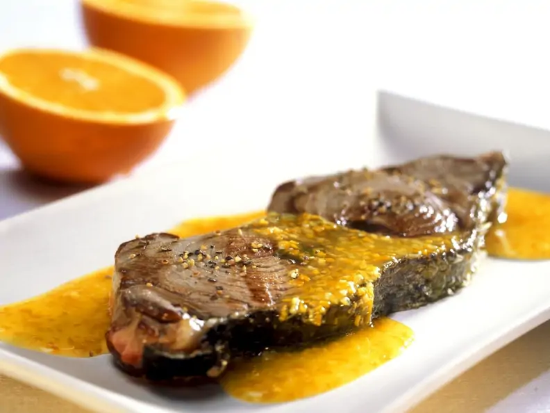 Thunfisch mit Zitrussoße