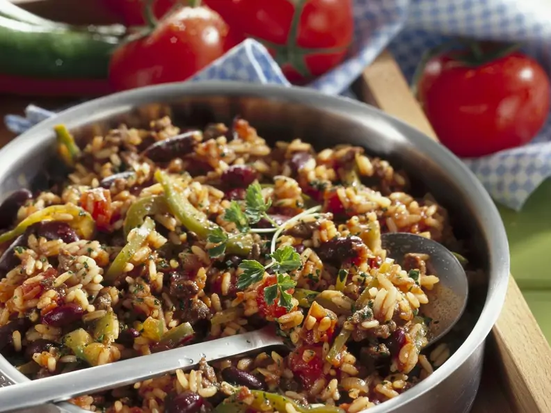 Reis-Bohnen-Pfanne mit Rindfleisch