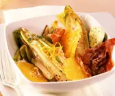 Gebratener Chicorée mit Orangen und Speck