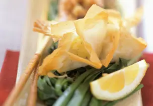 Teigpäckchen mit Kartoffeln gefüllt