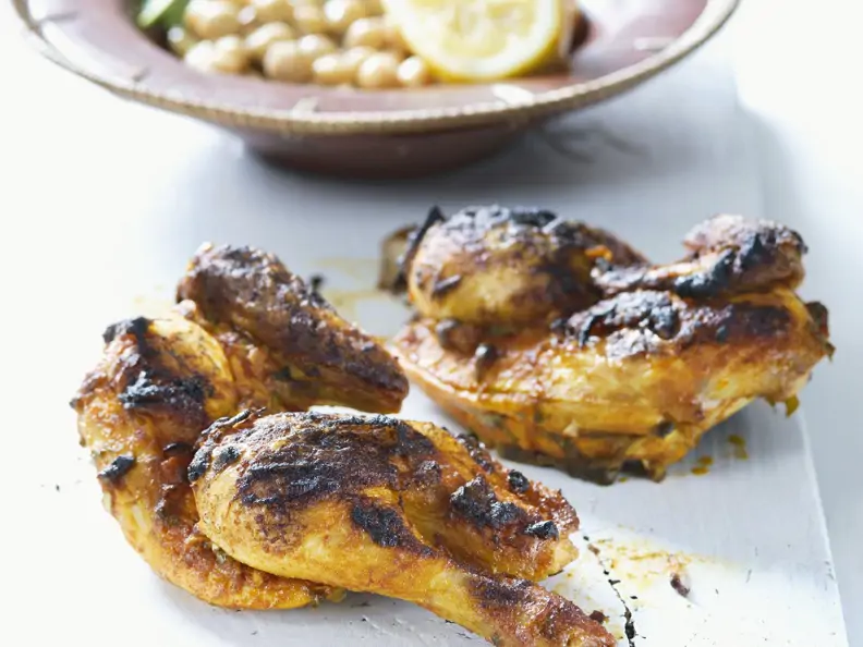 Hähnchen auf marokkanische Art mit Kichererbsen