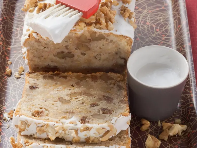 Saftiges Apfelbrot mit Walnüssen